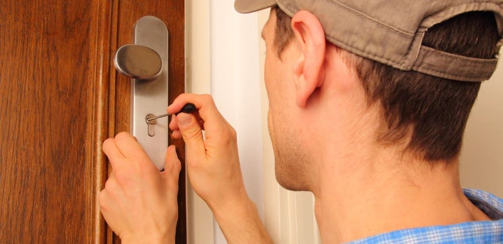 Factors to Consider When Hiring a Local Locksmith