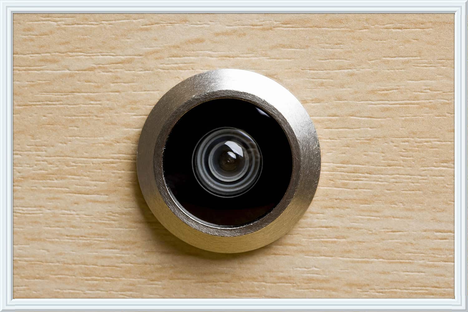 magnified peep hole