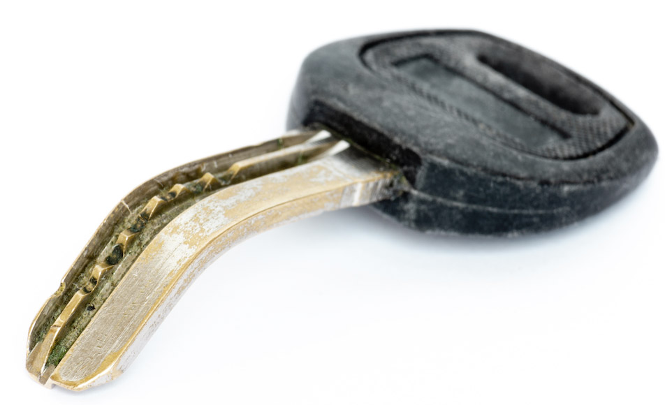 How to Tell If Your Automotive Keys Need Repair